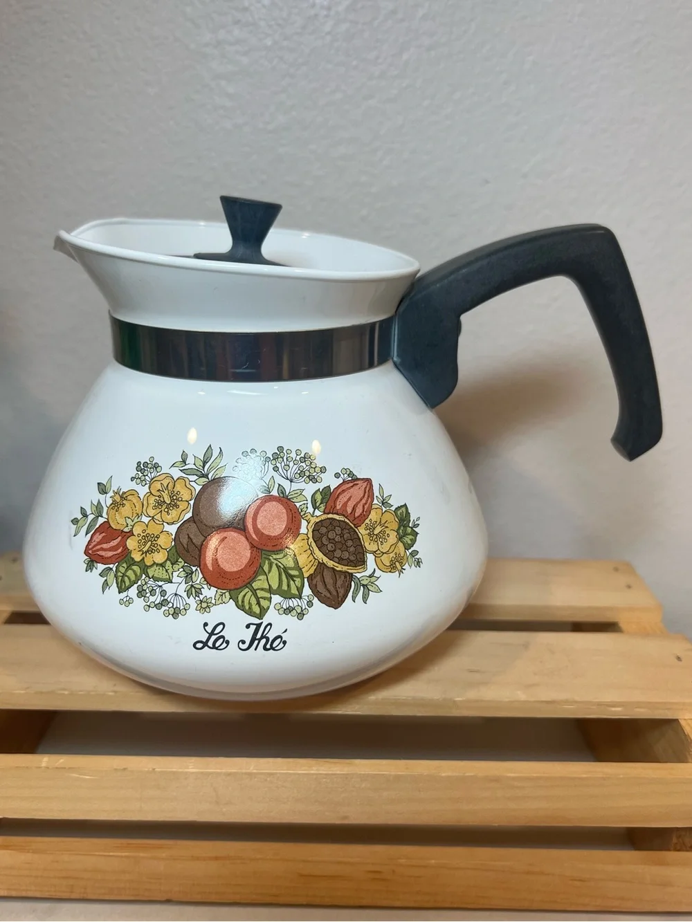 Corning Ware “Spice of Life” Vintage 6-Cup Teapot | P-104 | Collectible | EUC